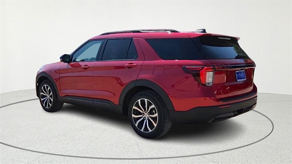new 2025 Ford Explorer car, priced at $42,356