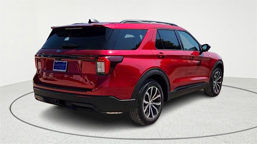 new 2025 Ford Explorer car, priced at $42,356