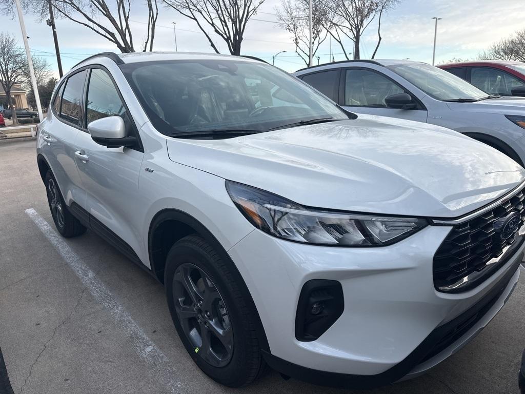 new 2025 Ford Escape car, priced at $29,559