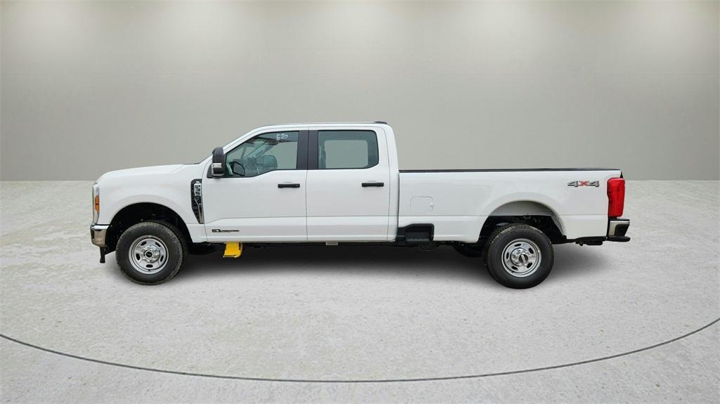 new 2025 Ford F-350 car, priced at $59,174
