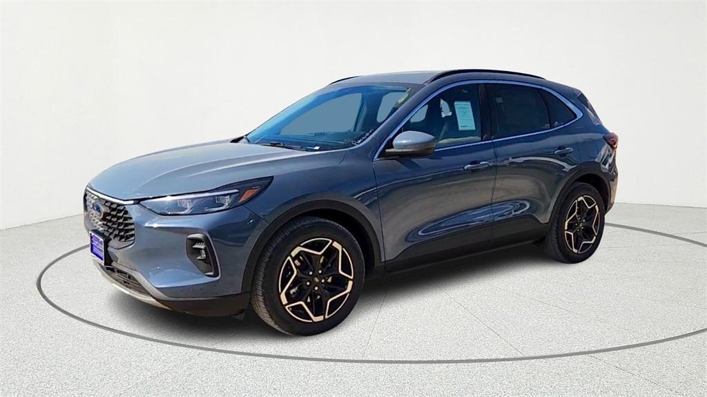 new 2025 Ford Escape car, priced at $28,913