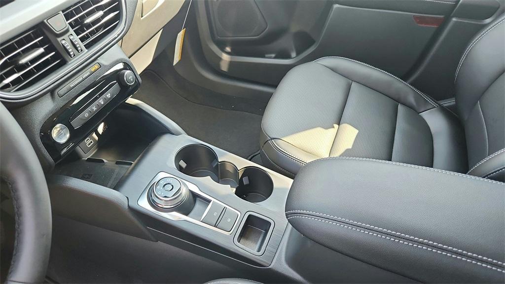 new 2025 Ford Escape car, priced at $28,913