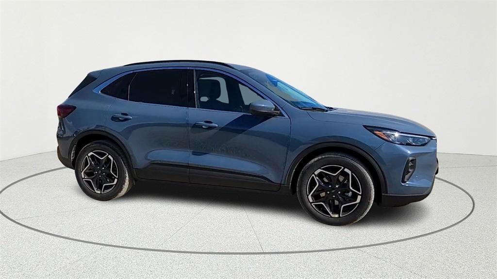 new 2025 Ford Escape car, priced at $28,913