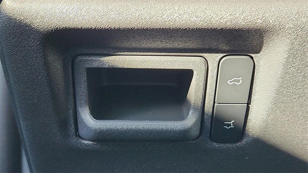 new 2025 Ford Expedition Max car, priced at $69,696