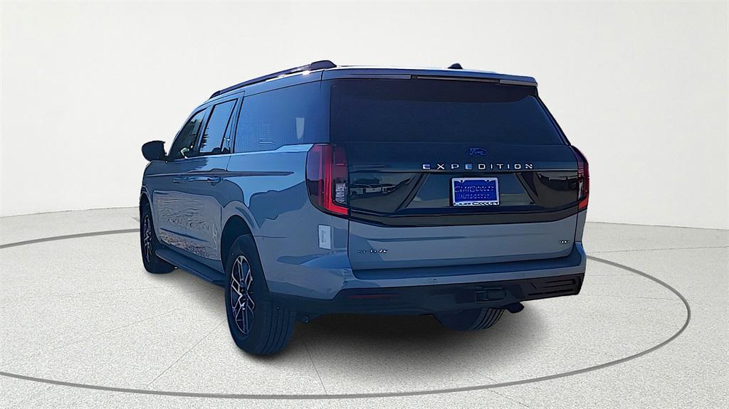 new 2025 Ford Expedition Max car, priced at $69,696