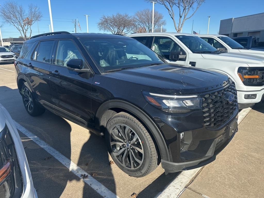 new 2025 Ford Explorer car, priced at $40,089