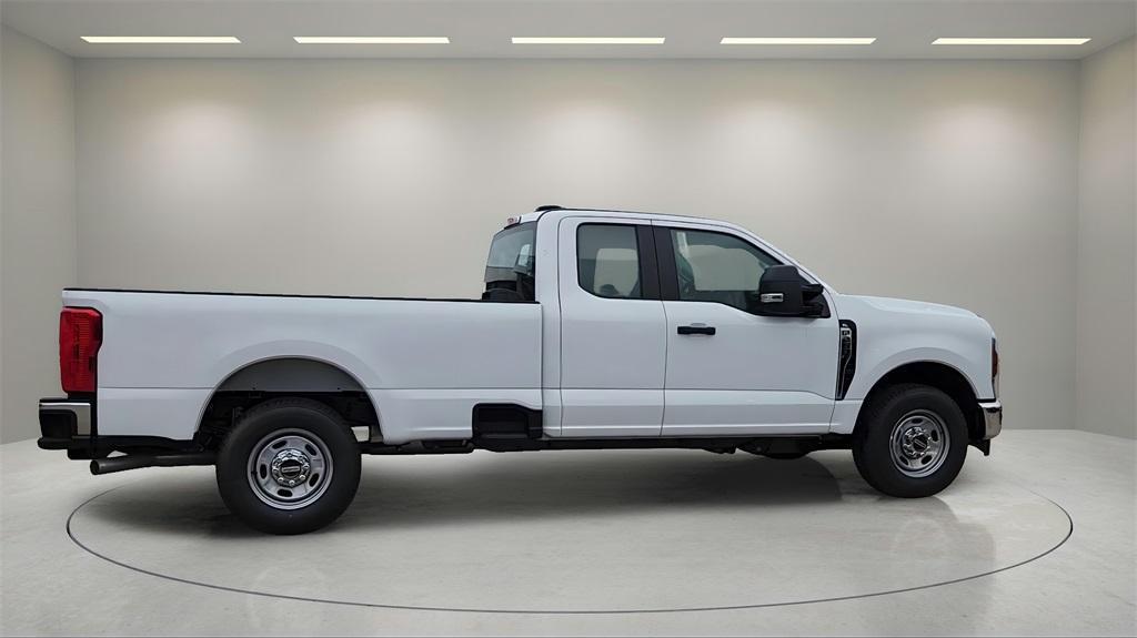 new 2024 Ford F-250 car, priced at $40,709