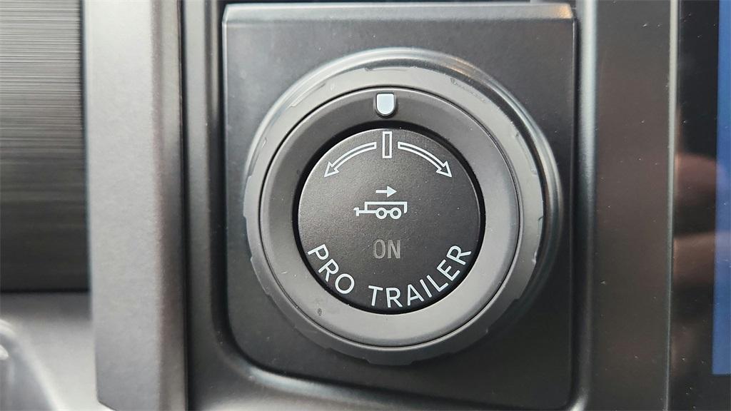 new 2025 Ford F-150 car, priced at $46,897