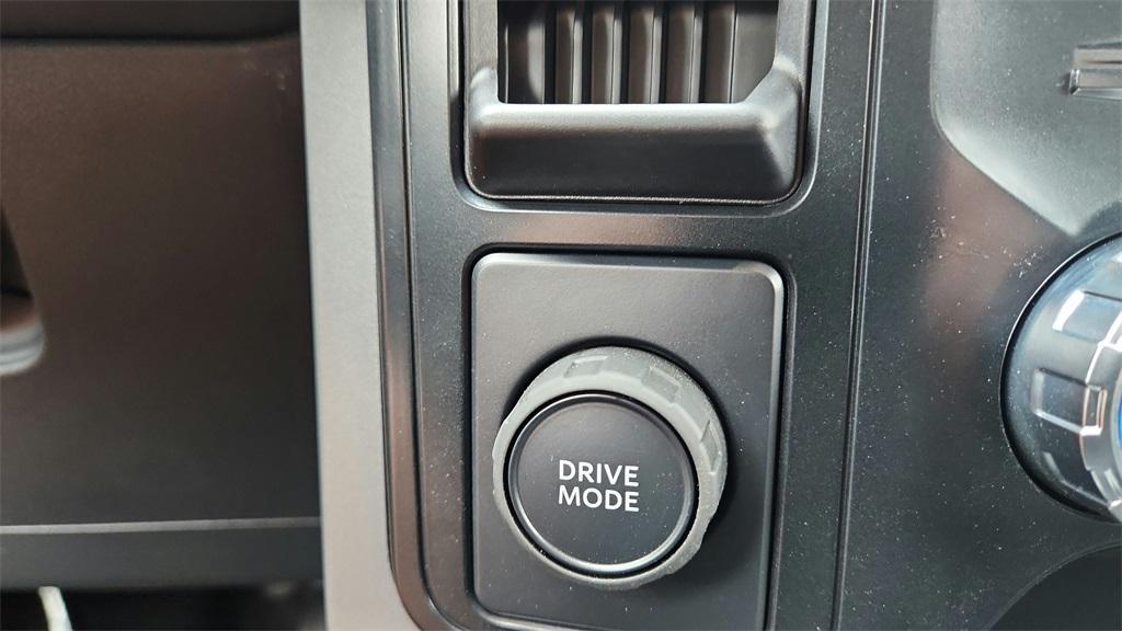 new 2025 Ford F-150 car, priced at $46,897