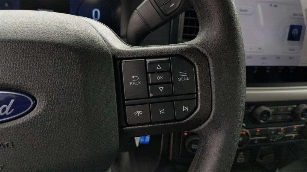 new 2025 Ford F-150 car, priced at $43,802