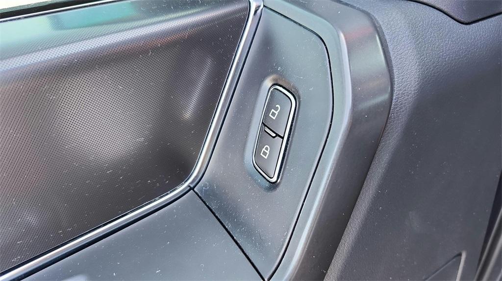 new 2025 Ford F-150 car, priced at $55,797