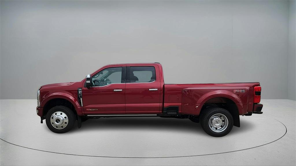 new 2025 Ford F-450 car, priced at $112,565