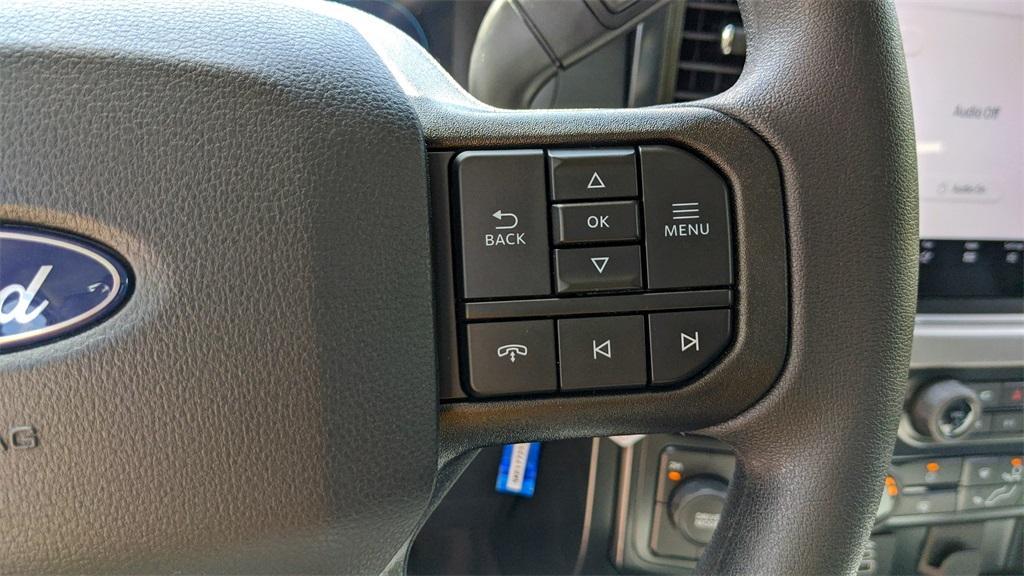 new 2025 Ford F-150 car, priced at $43,802