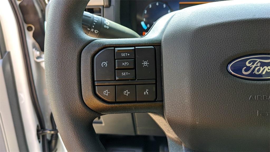 new 2025 Ford F-150 car, priced at $43,802