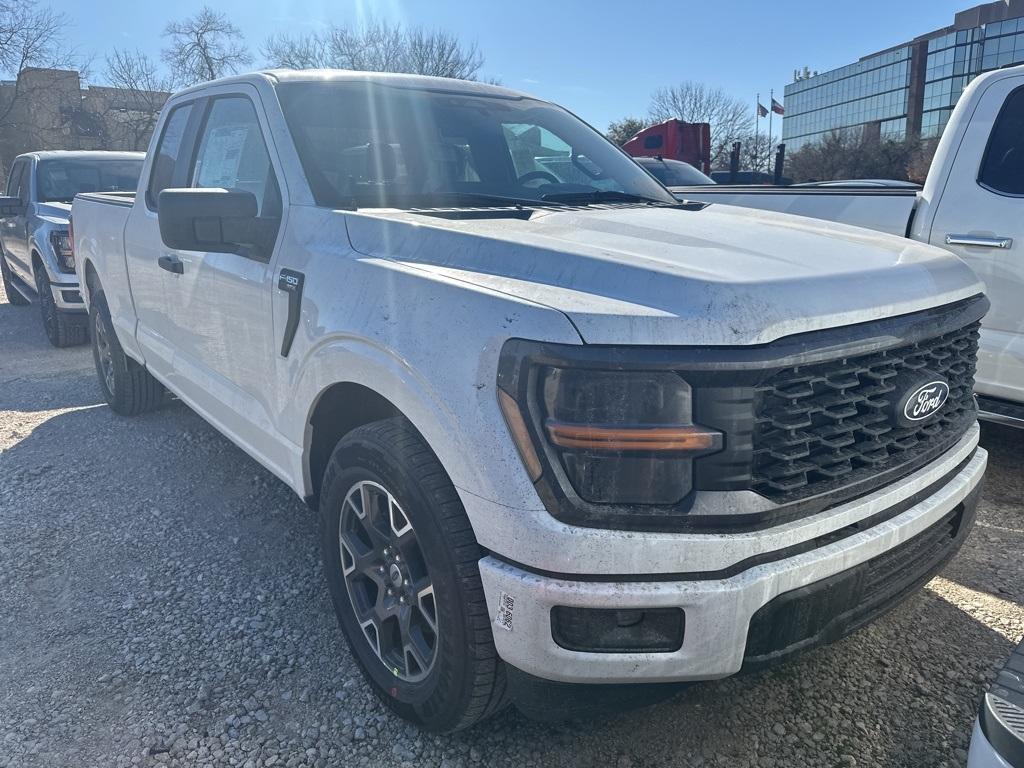 new 2025 Ford F-150 car, priced at $43,776