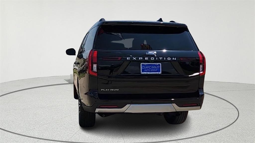 new 2025 Ford Expedition car, priced at $76,451
