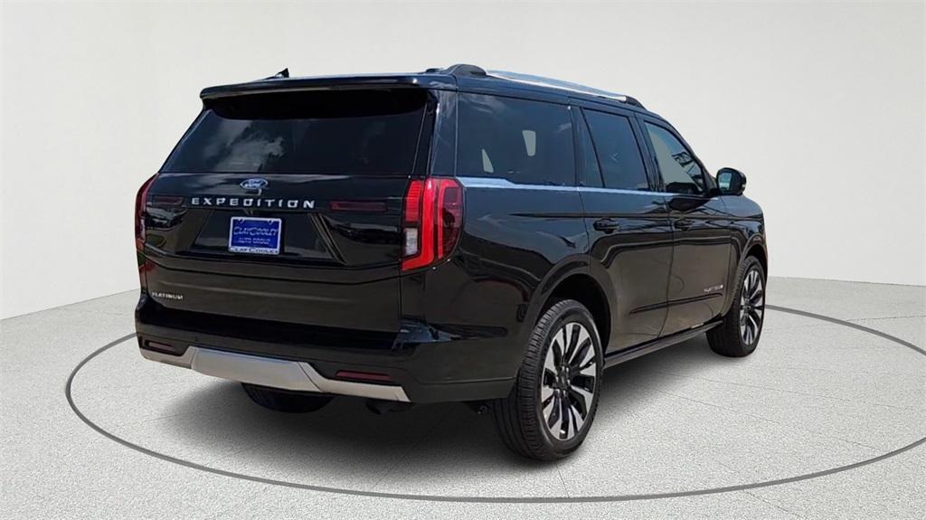 new 2025 Ford Expedition car, priced at $76,451