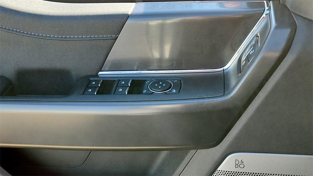 new 2025 Ford F-150 car, priced at $64,642
