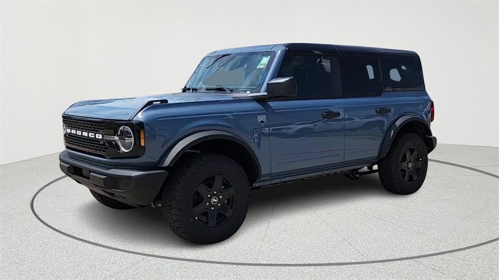 new 2025 Ford Bronco car, priced at $44,040