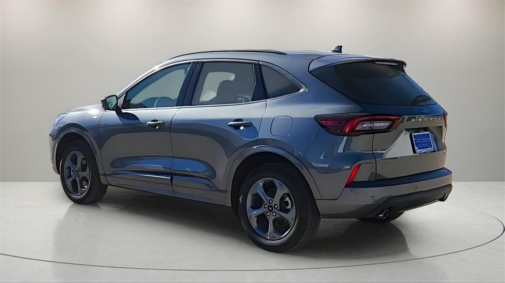 new 2025 Ford Escape car, priced at $30,250