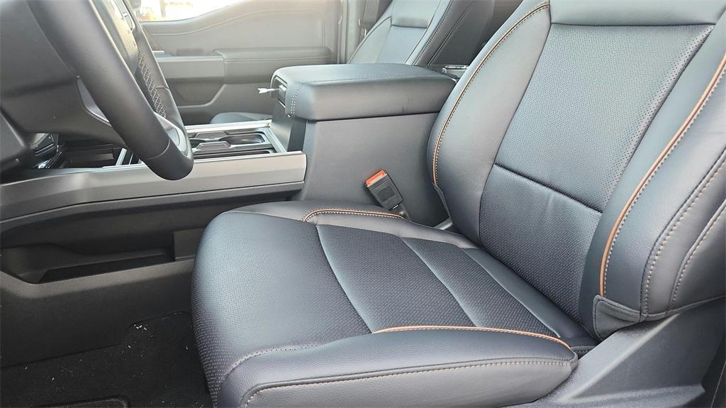new 2025 Ford F-250 car, priced at $78,570