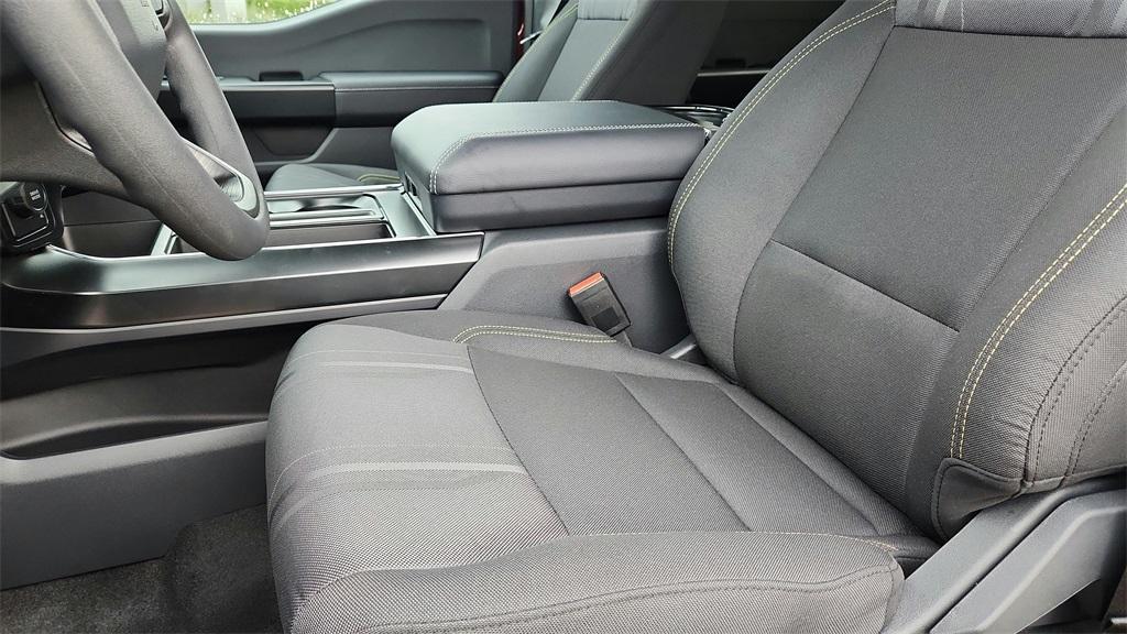 new 2025 Ford F-150 car, priced at $43,966