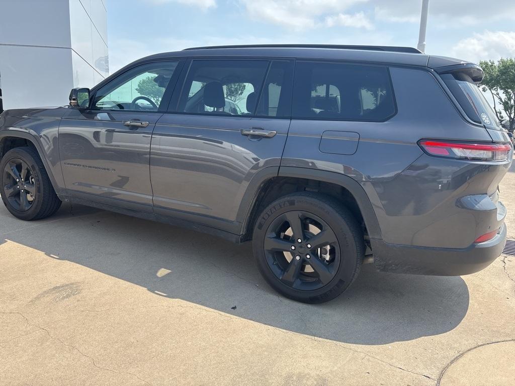 used 2022 Jeep Grand Cherokee L car, priced at $25,500