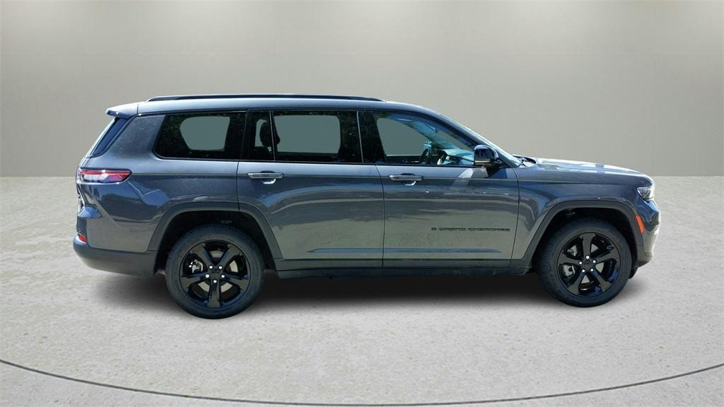 used 2022 Jeep Grand Cherokee L car, priced at $24,000