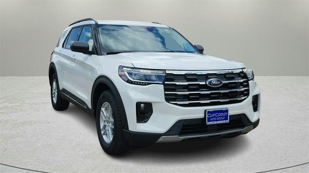 new 2025 Ford Explorer car, priced at $39,138