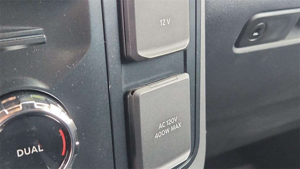 new 2025 Ford F-150 car, priced at $55,178