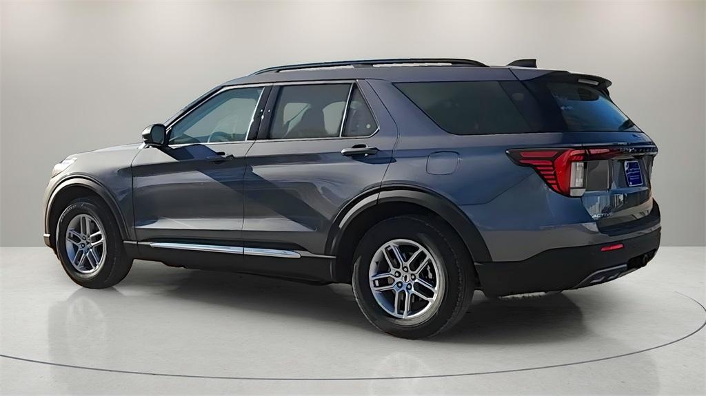 new 2025 Ford Explorer car, priced at $35,589