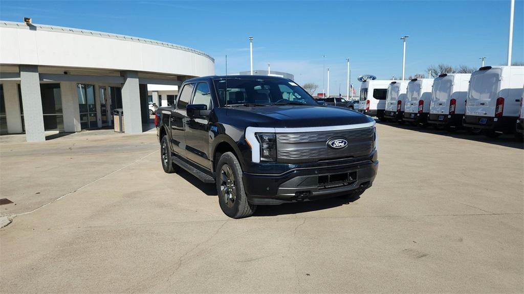 new 2024 Ford F-150 Lightning car, priced at $63,652