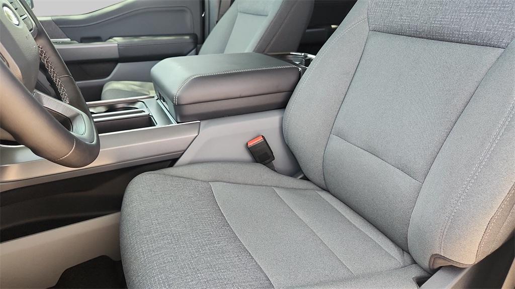 new 2025 Ford F-150 car, priced at $50,631