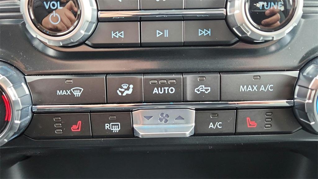 new 2025 Ford F-150 car, priced at $54,524