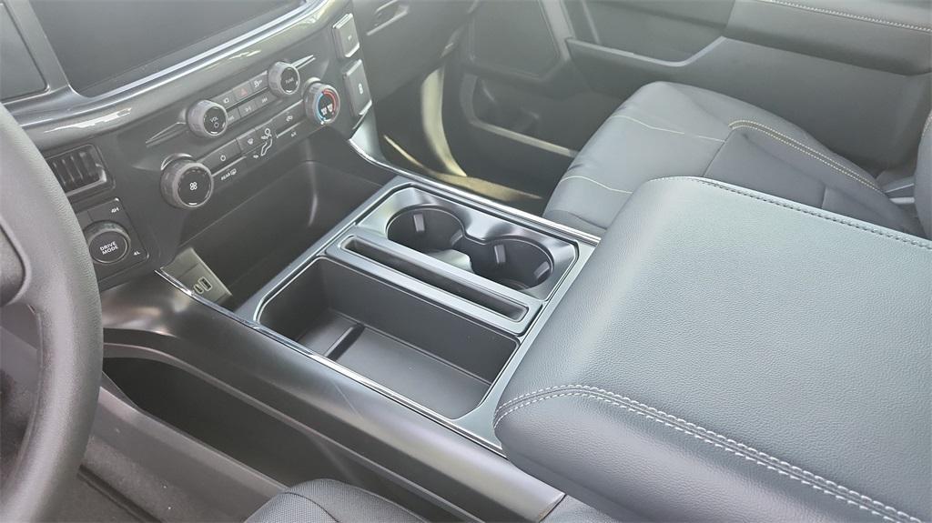 new 2025 Ford F-150 car, priced at $43,264
