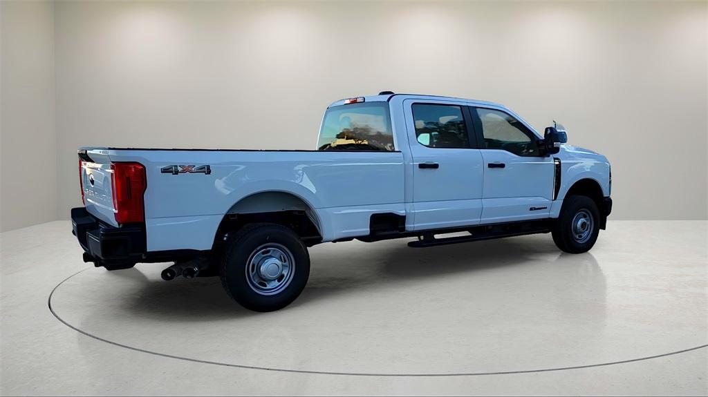 new 2024 Ford F-350 car, priced at $60,175