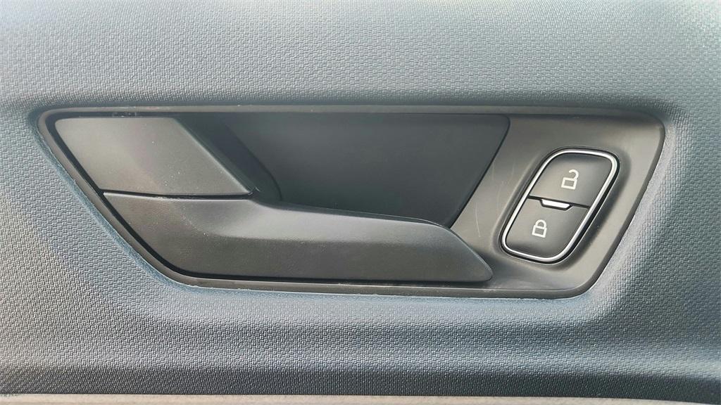 new 2025 Ford Maverick car, priced at $29,273
