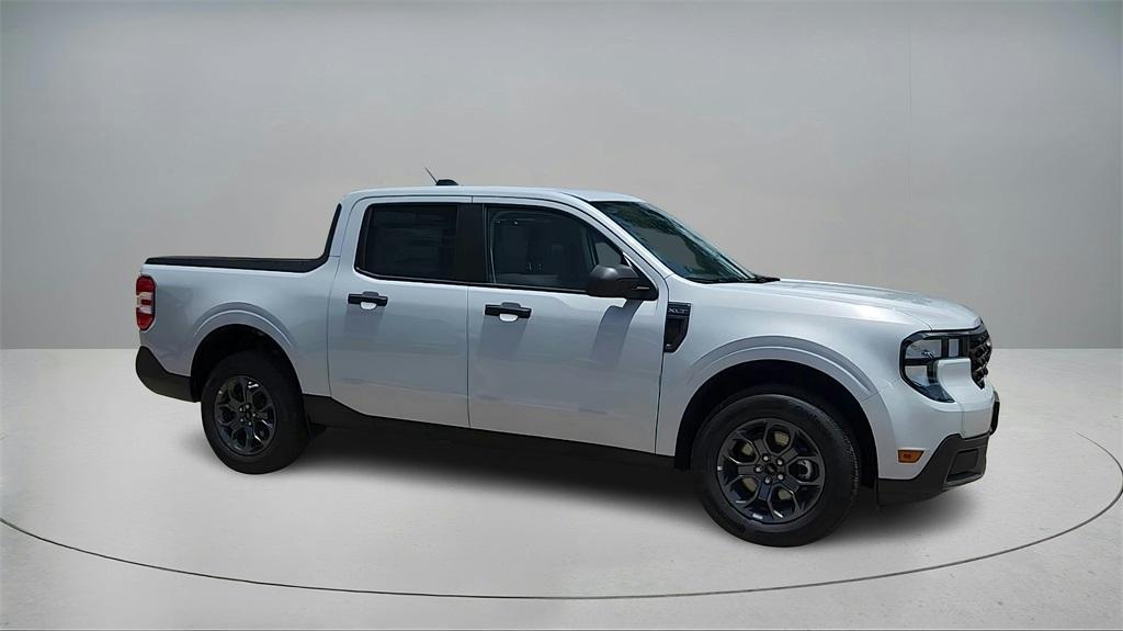 new 2025 Ford Maverick car, priced at $29,273