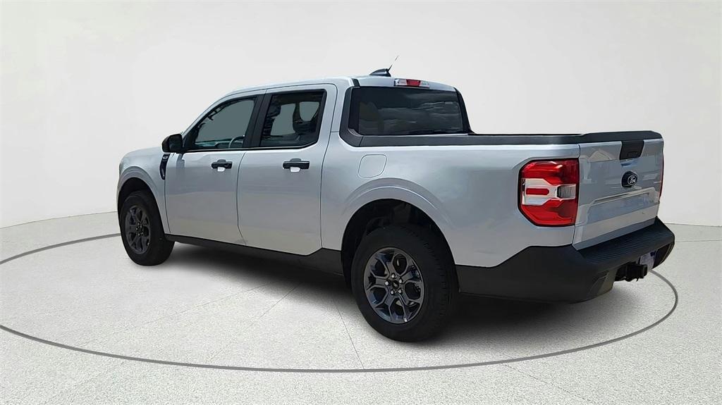 new 2025 Ford Maverick car, priced at $27,622