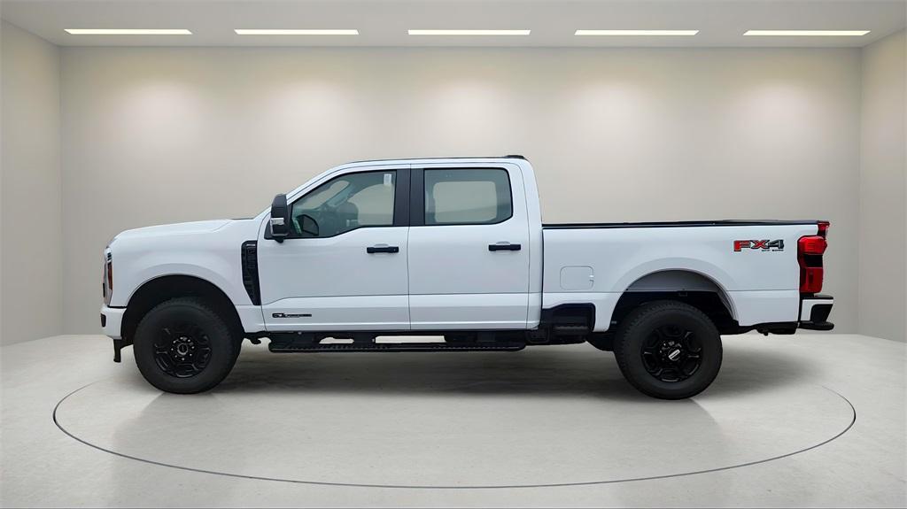 new 2024 Ford F-250 car, priced at $60,630