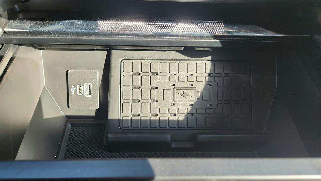 new 2025 Ford F-150 car, priced at $76,553
