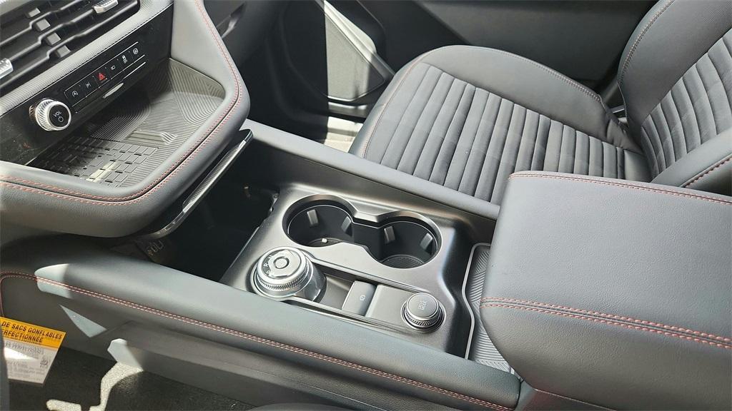 new 2025 Ford Explorer car, priced at $41,328