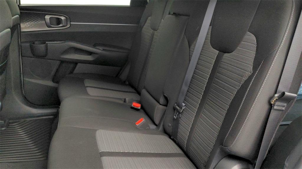 used 2023 Kia Sorento car, priced at $27,000