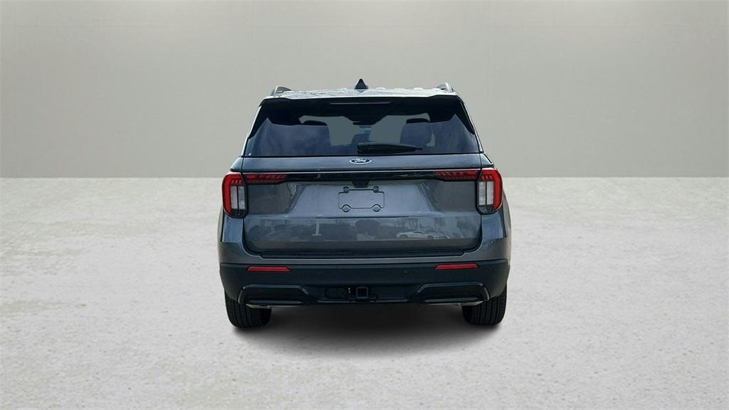 new 2025 Ford Explorer car, priced at $39,655