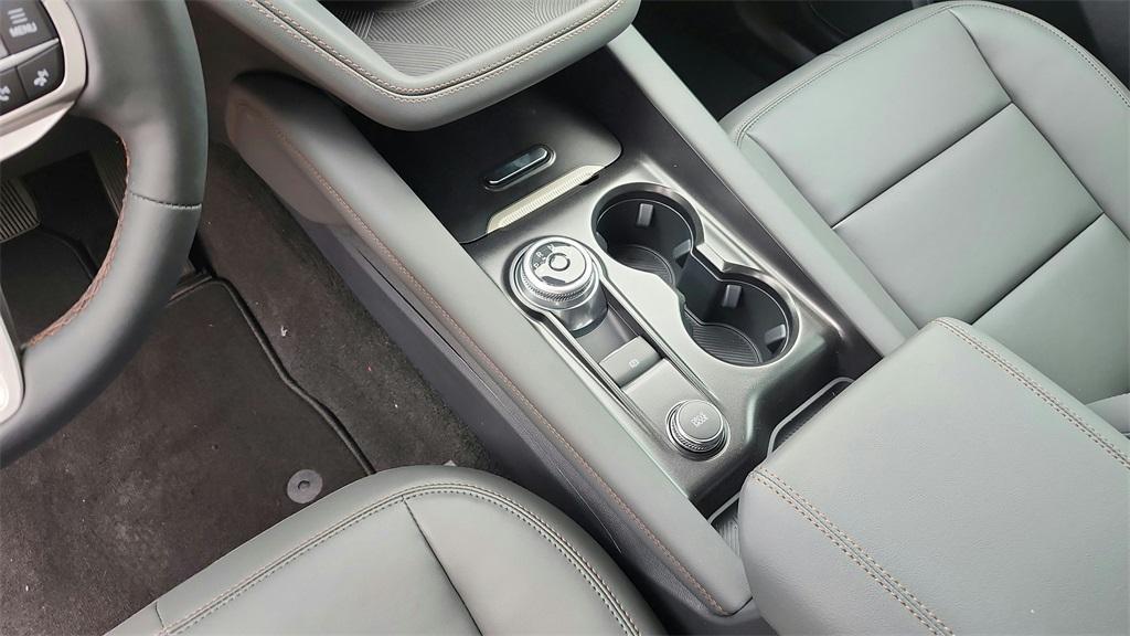 new 2025 Ford Explorer car, priced at $36,504