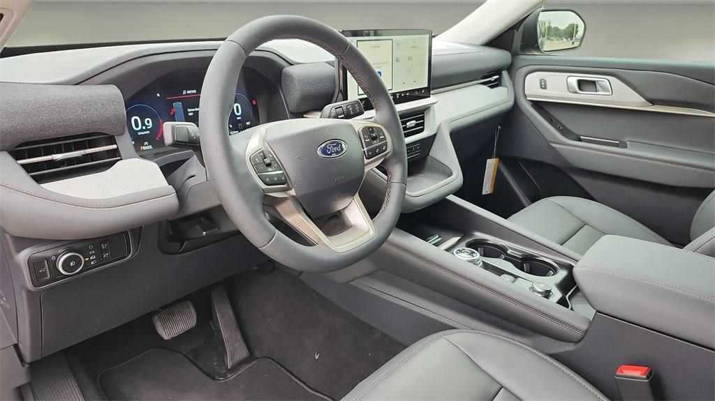 new 2025 Ford Explorer car, priced at $38,004