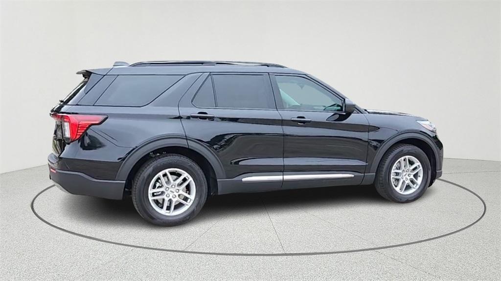 new 2025 Ford Explorer car, priced at $36,504