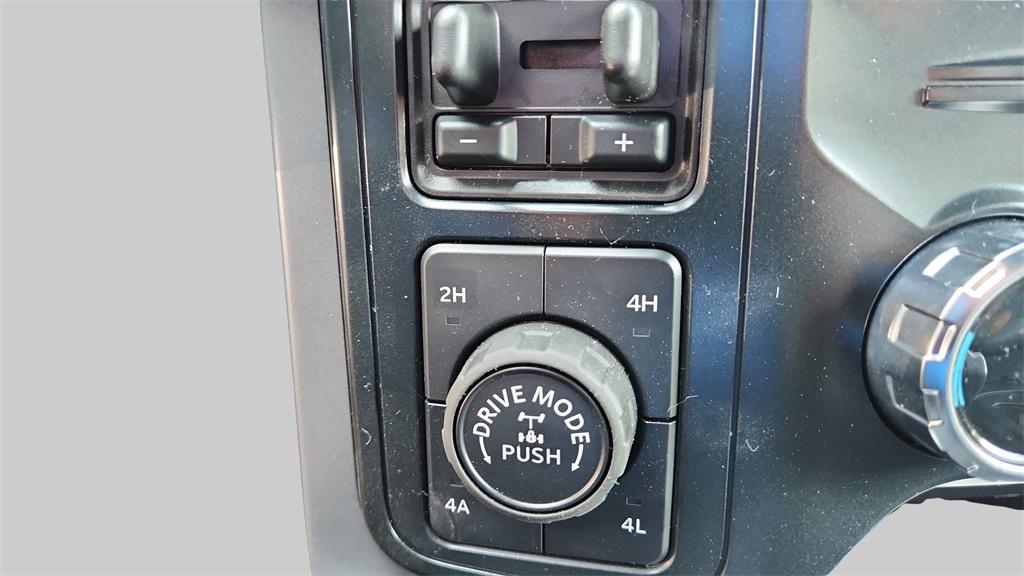 new 2025 Ford F-150 car, priced at $59,370