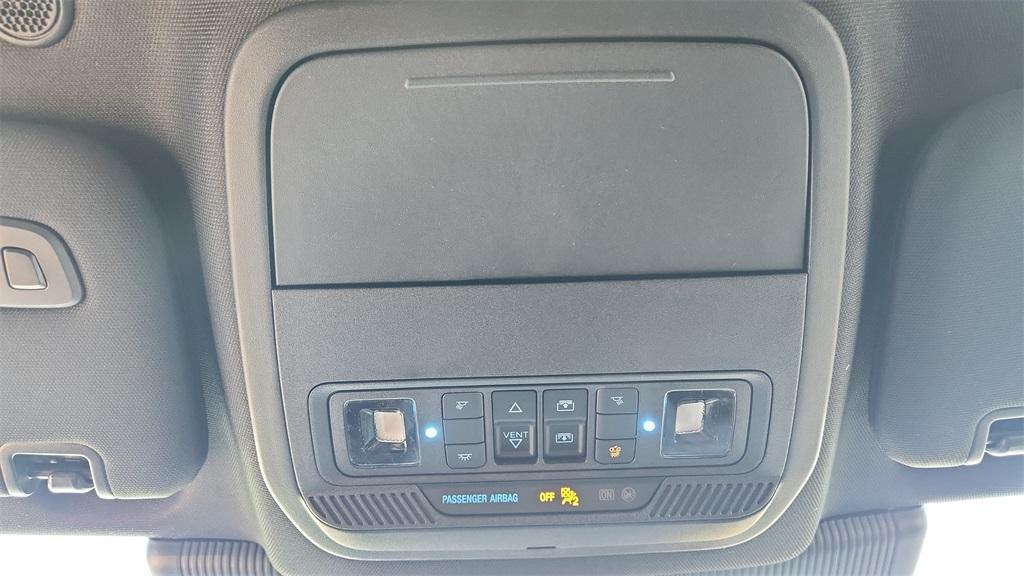 new 2025 Ford Explorer car, priced at $52,554