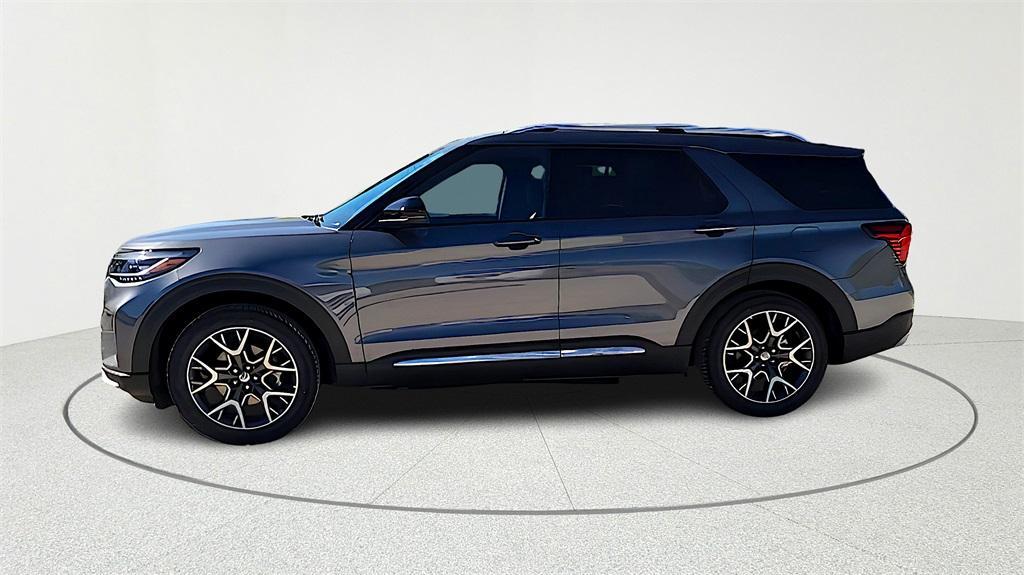 new 2025 Ford Explorer car, priced at $52,554